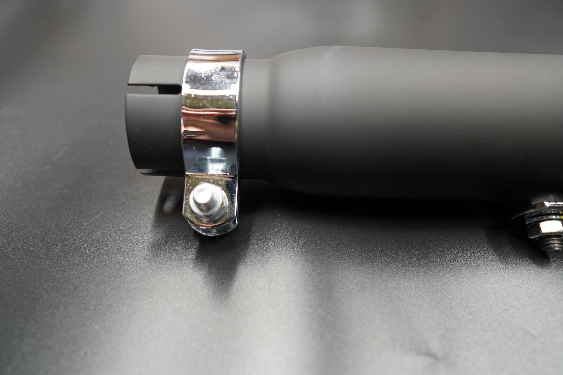 Vintage Universal Shorty Exhaust Silencer – Matte Black / Chrome Finish