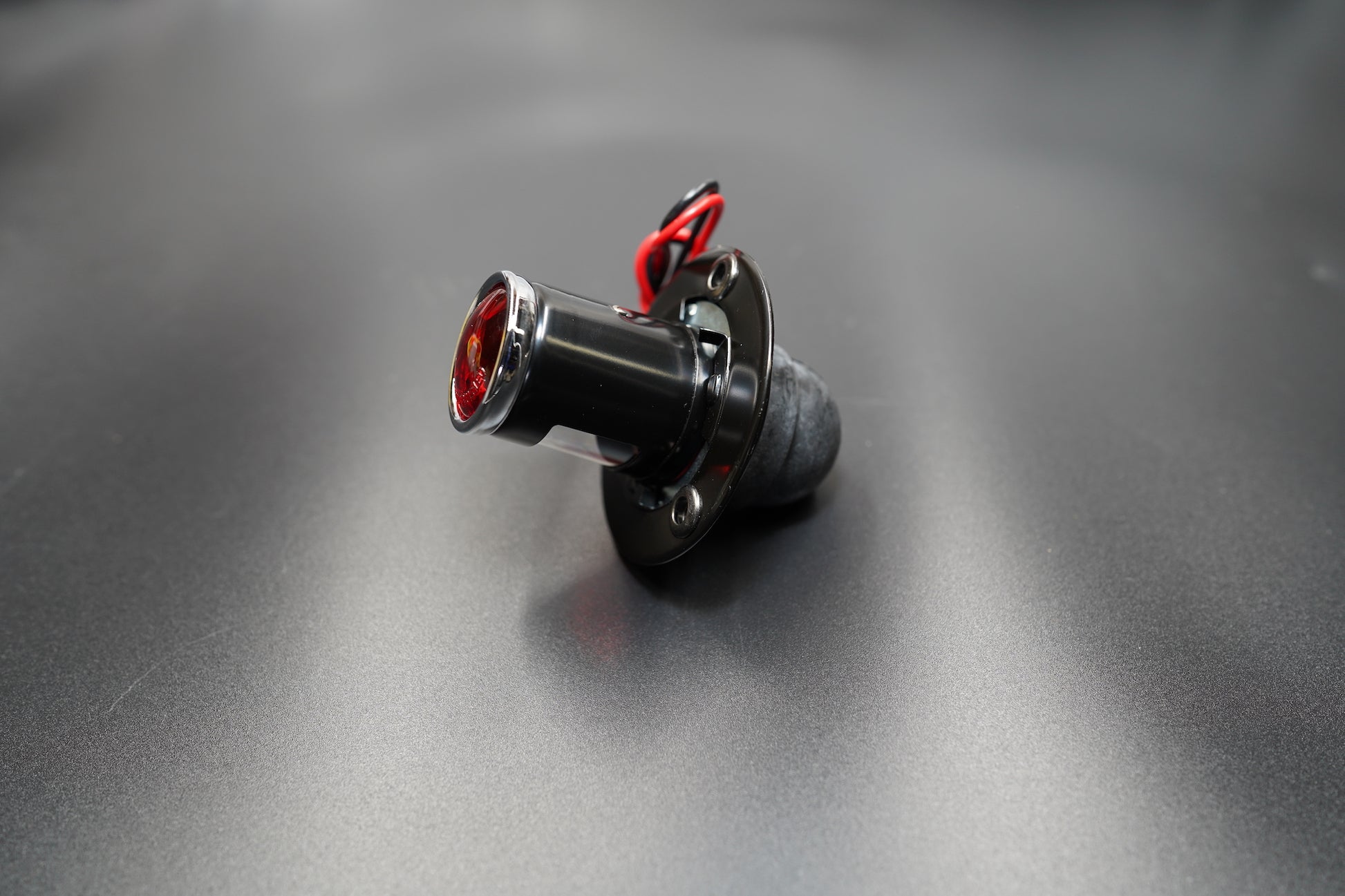 Old School Type 4 LED Tail Light – Black Housing with Plate Mount