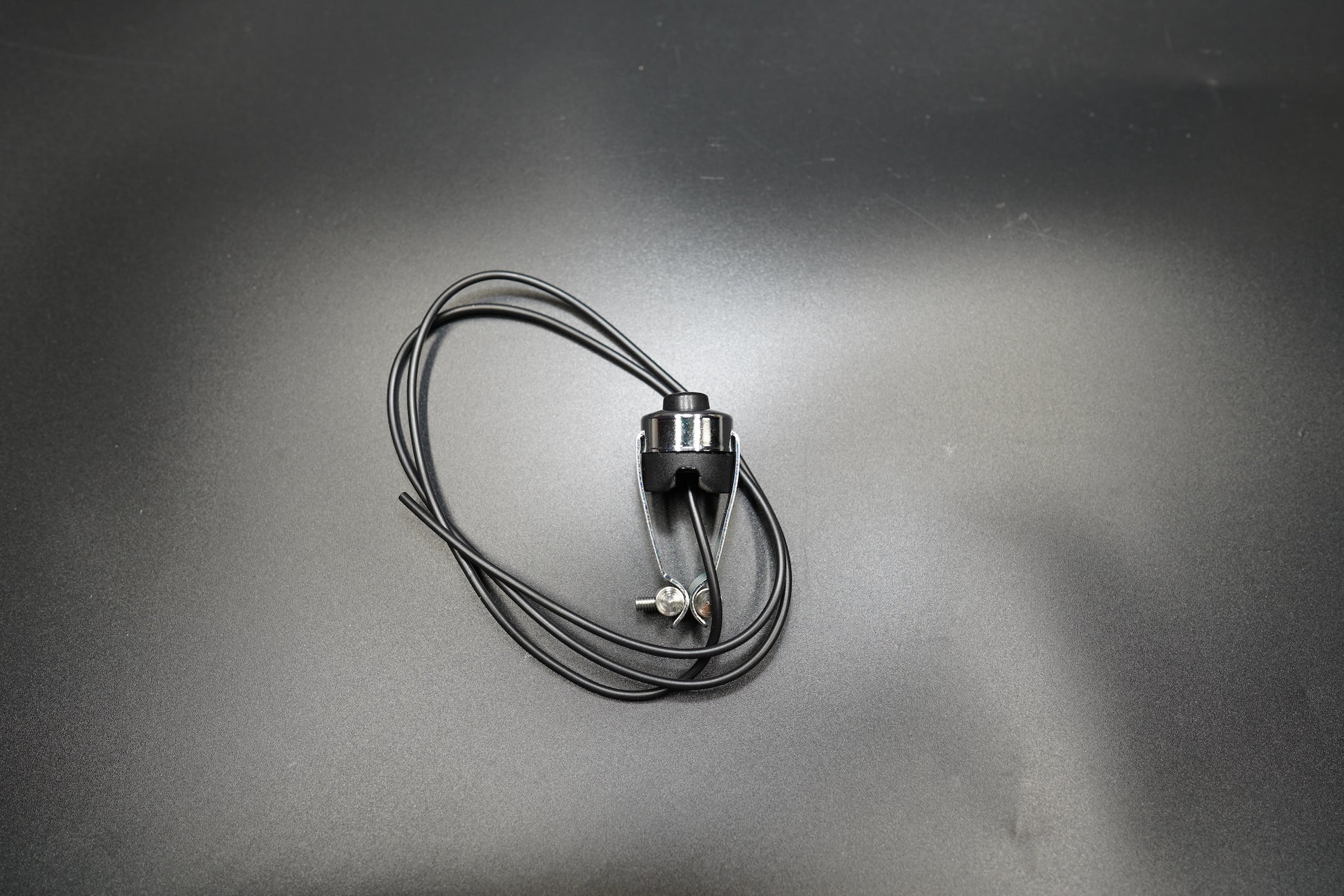 Vintage-Style Horn Switch – 7/8" Handlebars