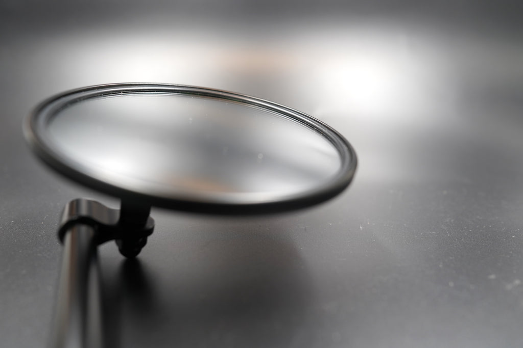 Classic Round Motorcycle Mirror – Chrome & Matte Black, Ø106mm