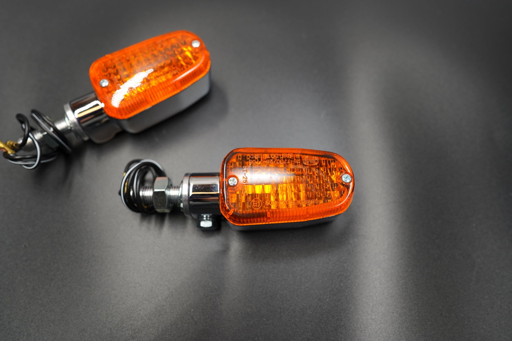 Chrome Amber Rectangle Turn Signal (1 Set of 2pcs)