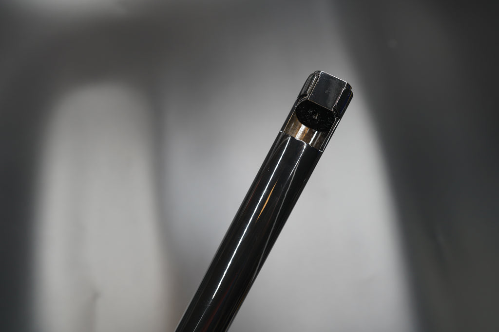 End view showing inner diameter and finish detail