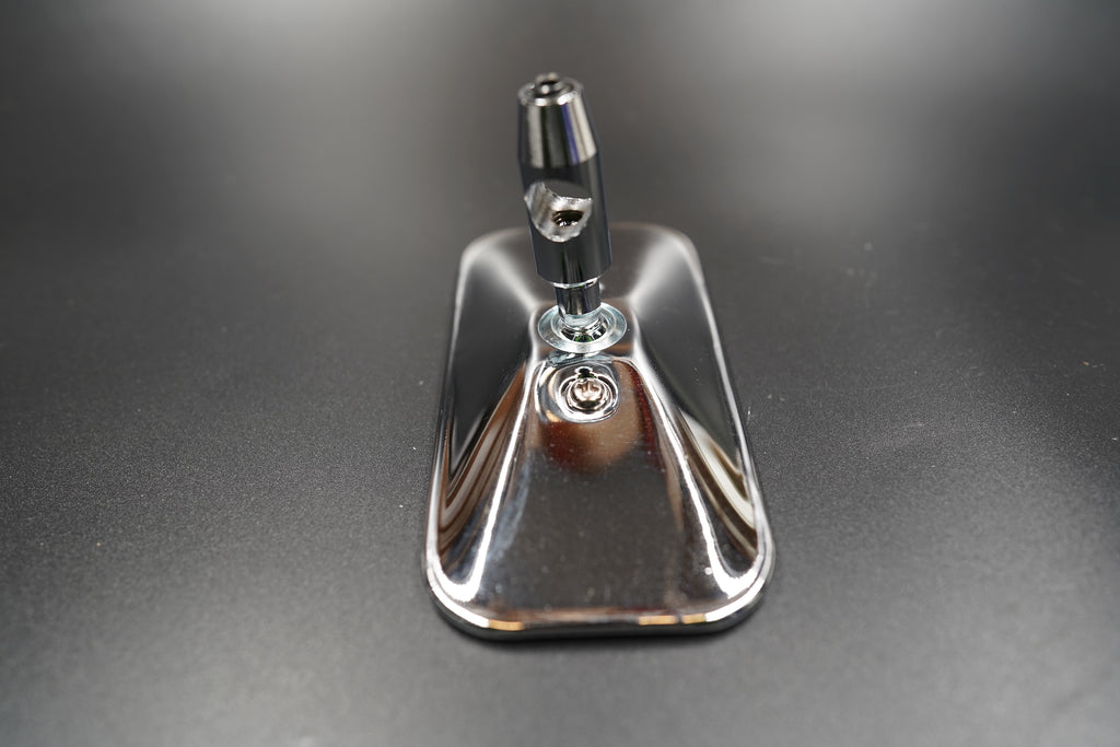 Close-up of polished mirror head and matte stem — precise, durable construction for long-term riding use.
